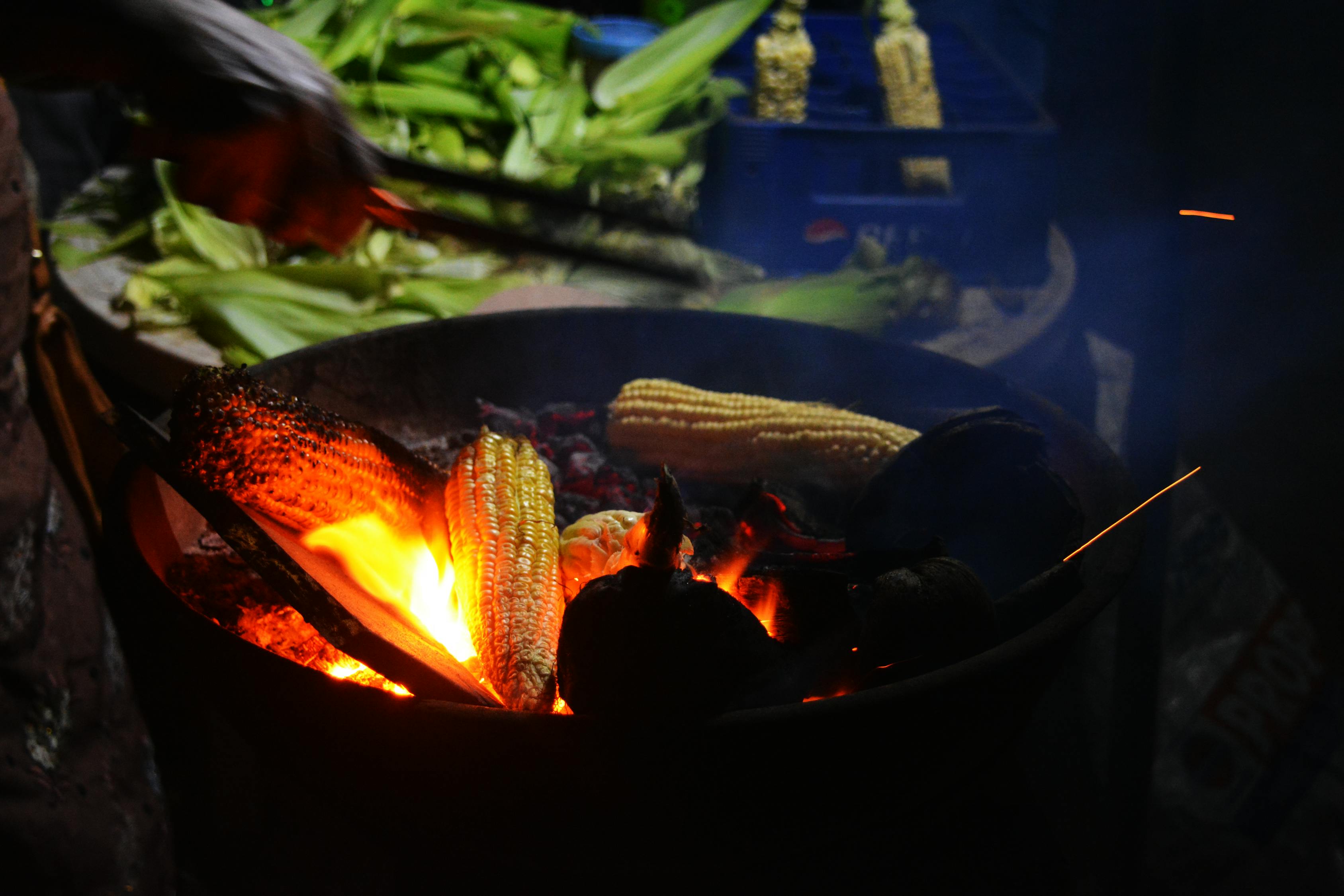 烤串，夜晚的美食魅力与独特文化  烤串